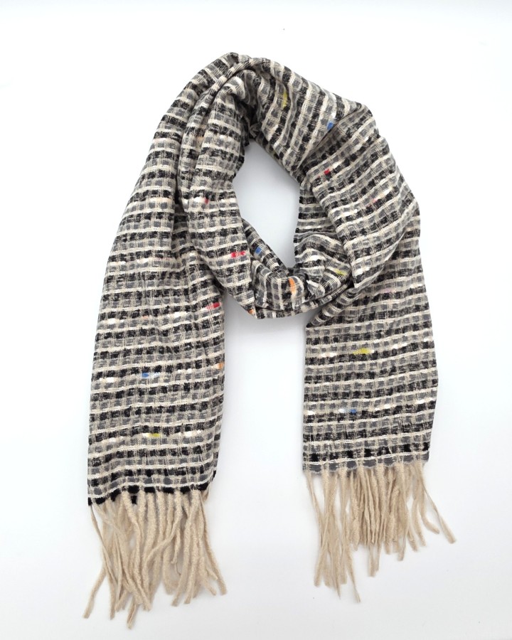 BUFANDA CUADROS CON FLECOS