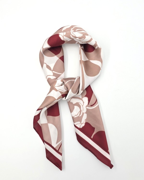 PAÑUELO CUADRADO FLORES ABSTRACTAS