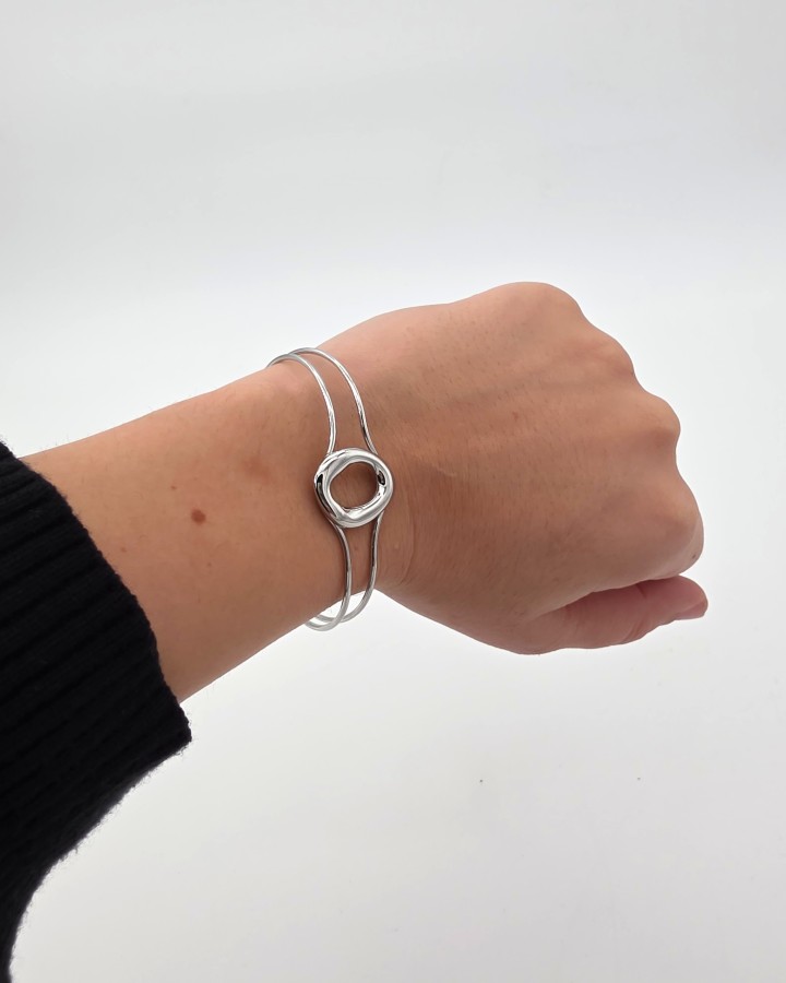 PULSERA RÍGIDA OVAL PEQUEÑO - ACERO INOXIDABLE