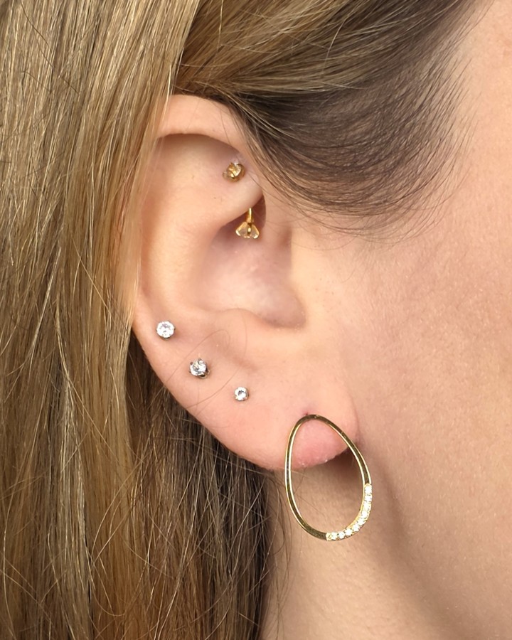 PENDIENTES ÓVALOS BRILLANTES - ACERO INOXIDABLE