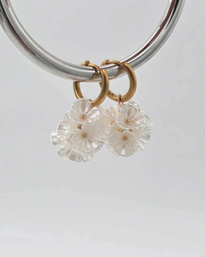 AROS PEQUEÑOS CON PÉTALOS FLOR