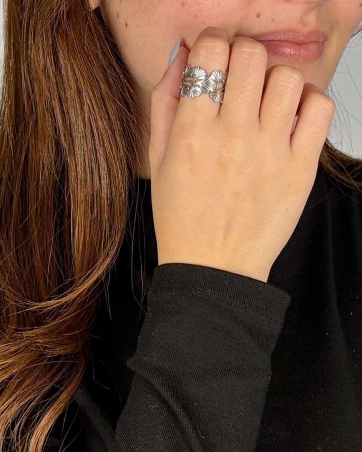 ANILLO AJUSTABLE GINGKO - ACERO INOXIDABLE