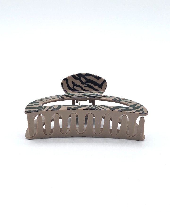 PINZA DE PELO ANIMAL PRINT