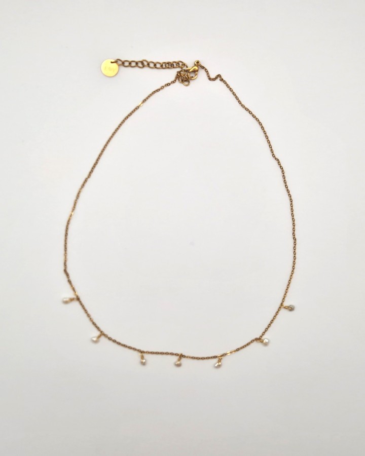 COLLAR CADENA FINA CON PERLAS PEQUEÑAS - ACERO INOXIDABLE