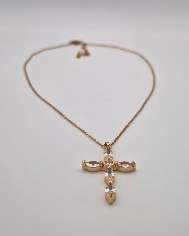 COLLAR CRUZ CON CIRCONIA
