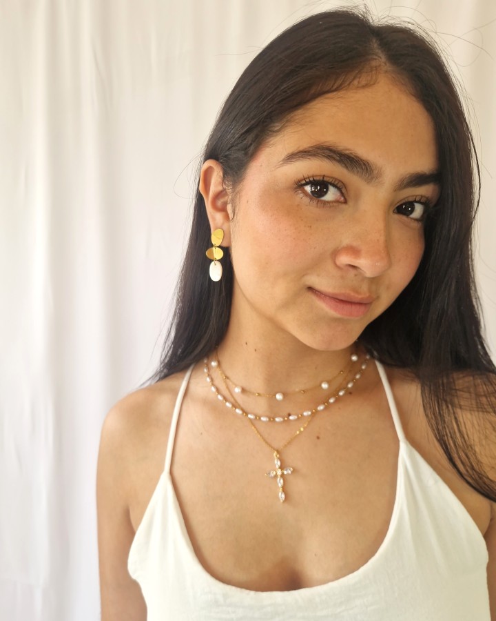 COLLAR CRUZ CON CIRCONIA