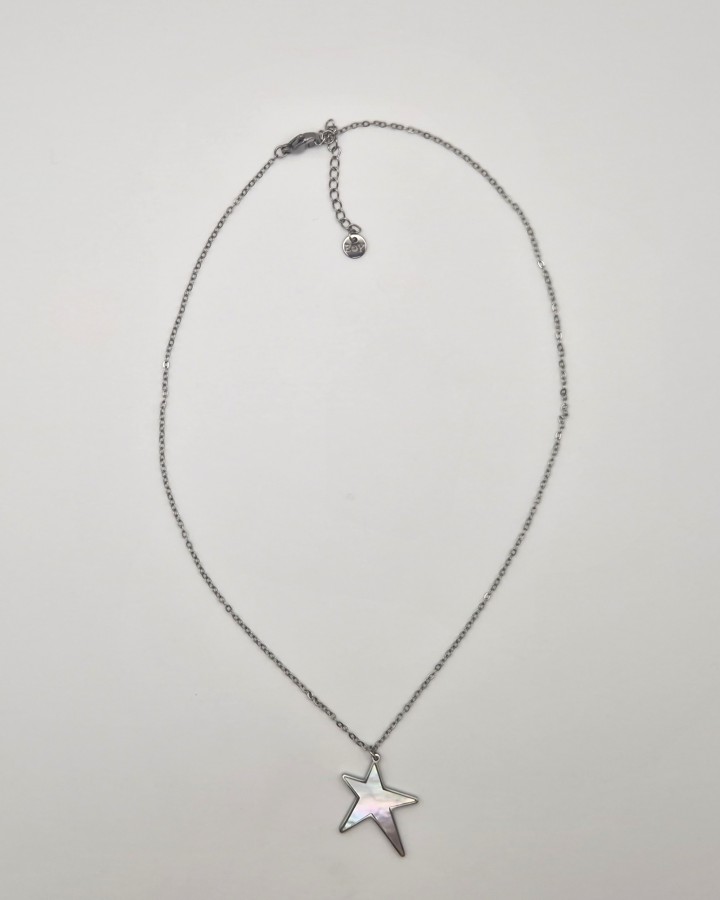 COLLAR ESTRELLA NACARADA - ACERO INOXIDABLE